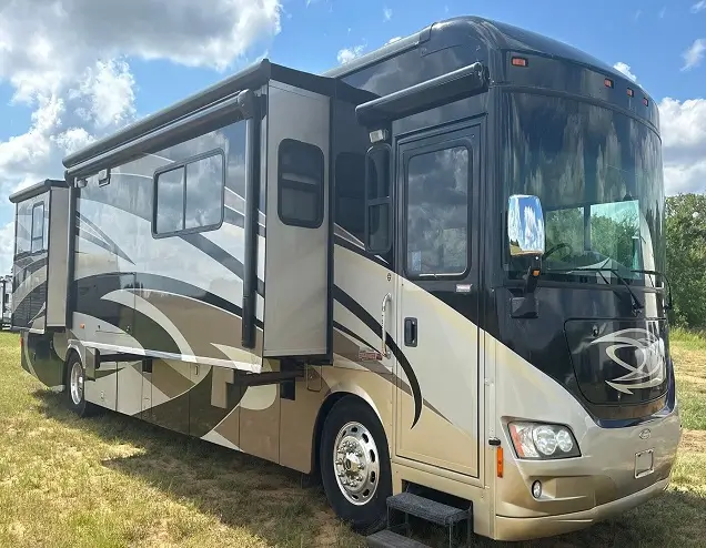 2012 Winnebago Journey 40U